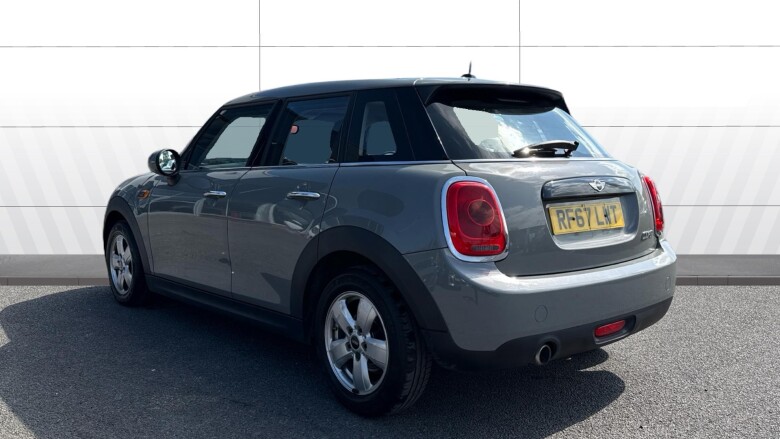 MINI Hatchback 1.5 Cooper 5dr Petrol Hatchback